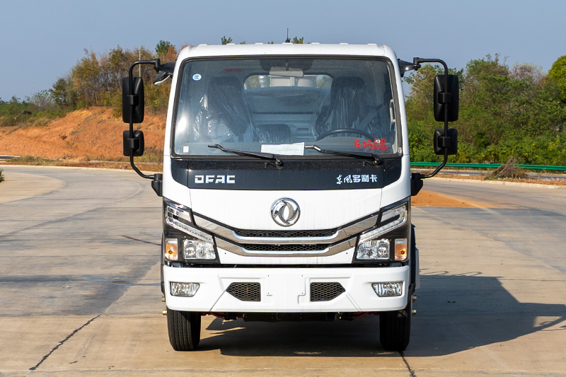 New Xiaodolika Water Sprinkler Truck, 5 cubic meters