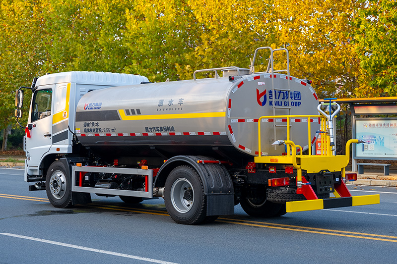 New Huasheng KL5 Water Sprinkler Truck, 12 cubic meters