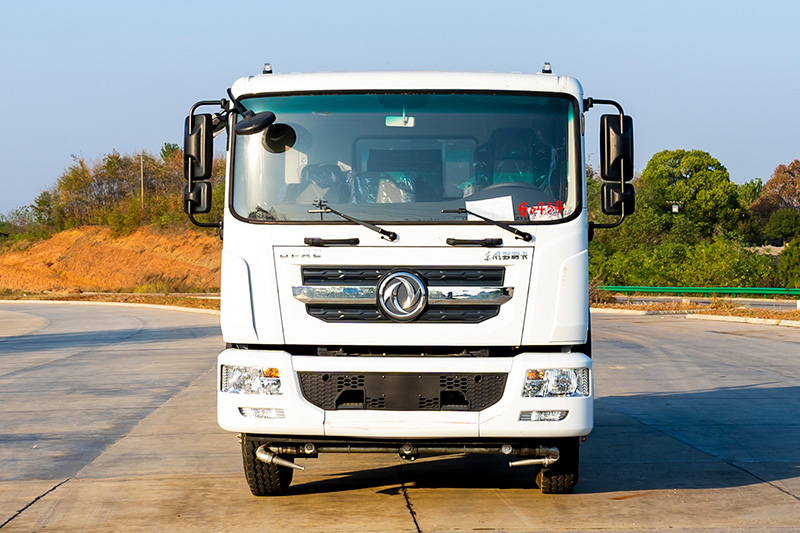 Dongfeng D9 4500 Wheelbase Fog Cannon Truck, 13.8 cubic meters