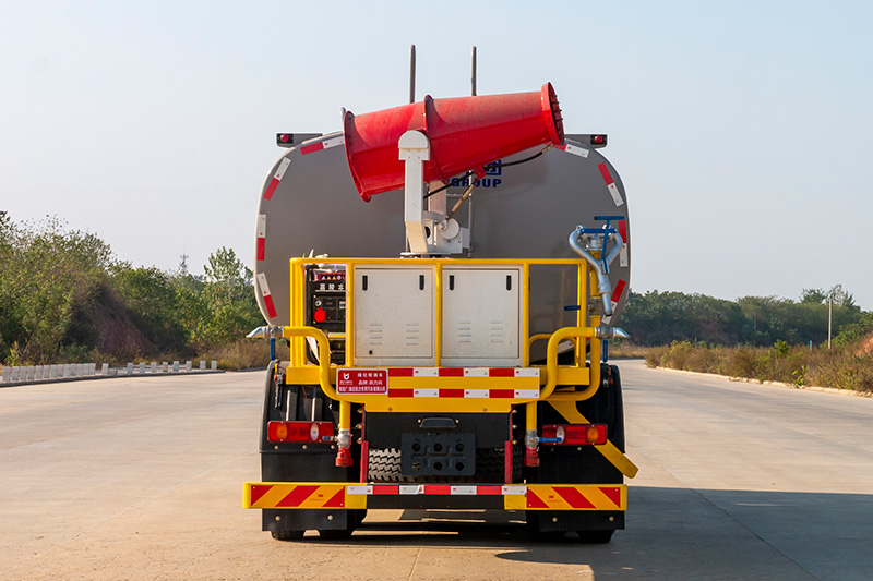 Dongfeng Huasheng T5 4x2/6x4 Fog Cannon Truck, 25 cubic meters