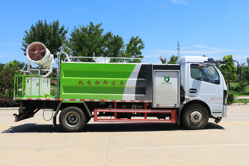 All-Electric Multi-Function Dust Suppression Truck (Square Tank) 6.5 cubic meters (Mist Cannon Range: 30–40 meters)