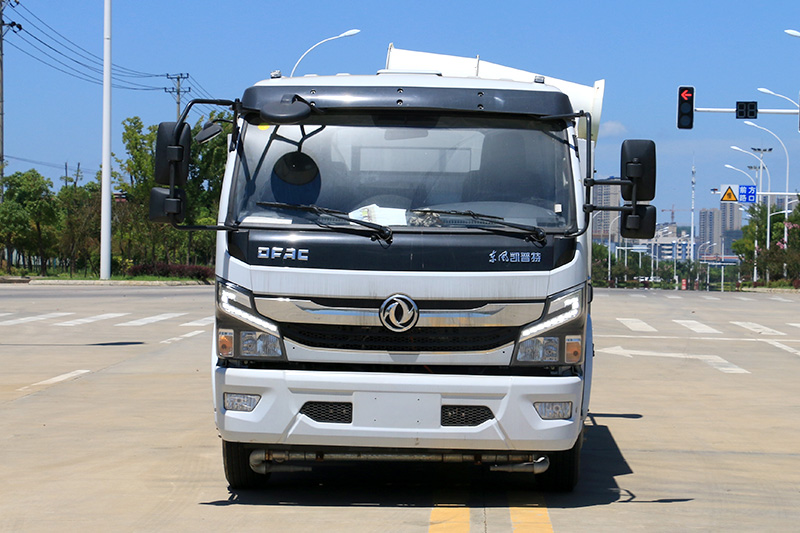 All-Electric Multi-Function Dust Suppression Truck (Square Tank) 6.5 cubic meters (Mist Cannon Range: 30–40 meters)