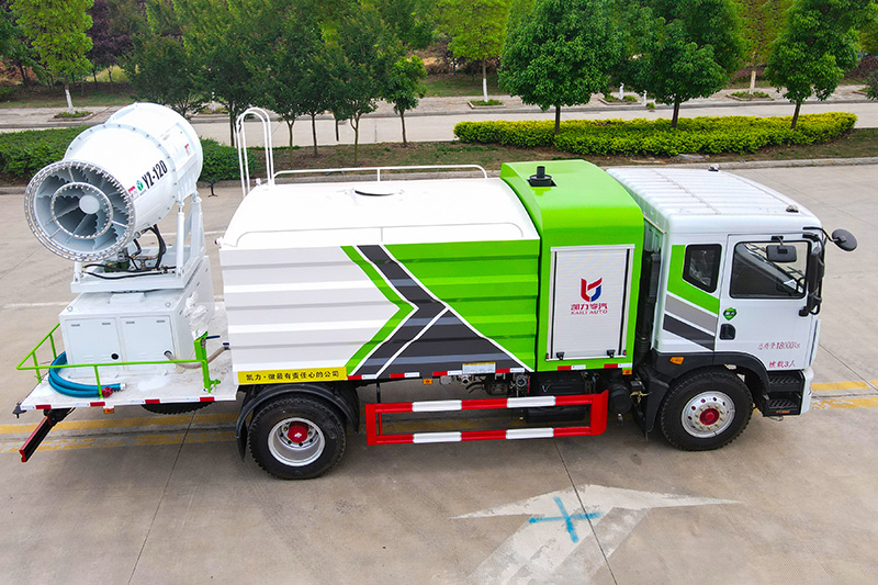 Dongfeng D9 Dust Suppression Truck (Square Tank) 11.5 cubic meters (Mist Cannon 30–100 meters)