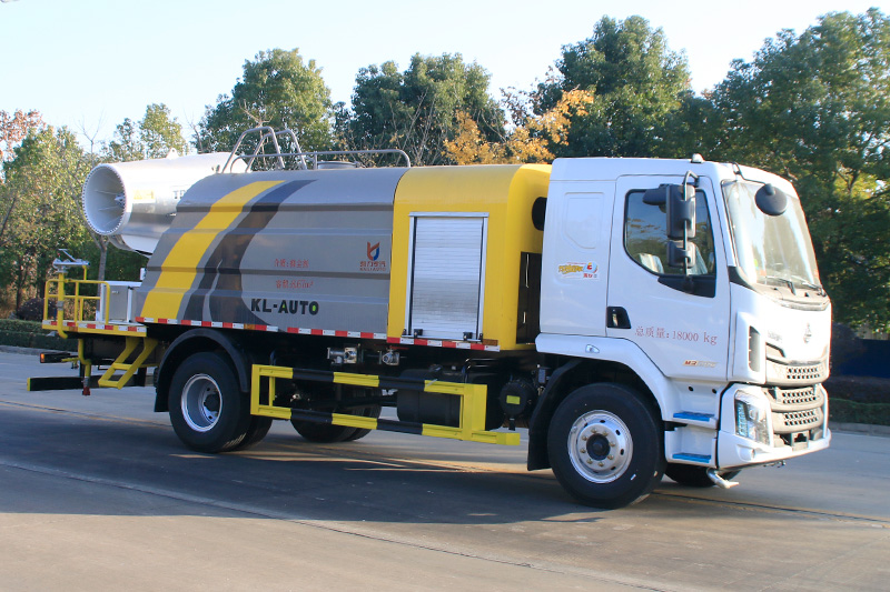 Liuzhou Automobile M3 Single-Axle Dust Suppression Truck (Wedge-Shaped Tank) (Mist Cannon Range: 60–100 Meters) 12.5 Cubic Meters