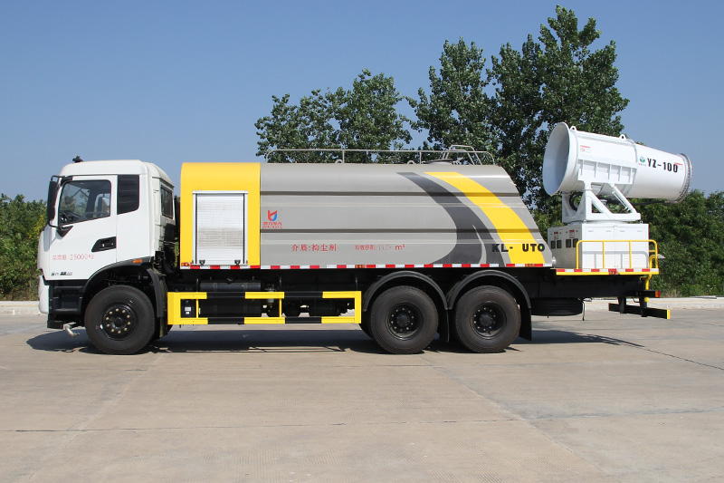 Dongfeng Tianjin Rear Twin-Axle Dust Suppression Truck (Wedge-Shaped Square Tank) (Mist Cannon Range: 80–120 m) 17 cubic meters