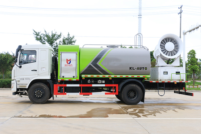 Dongfeng Special-Purpose Dust Suppression Truck (Round Tank) 11.5 cubic meters (Mist Cannon 30–100 meters)
