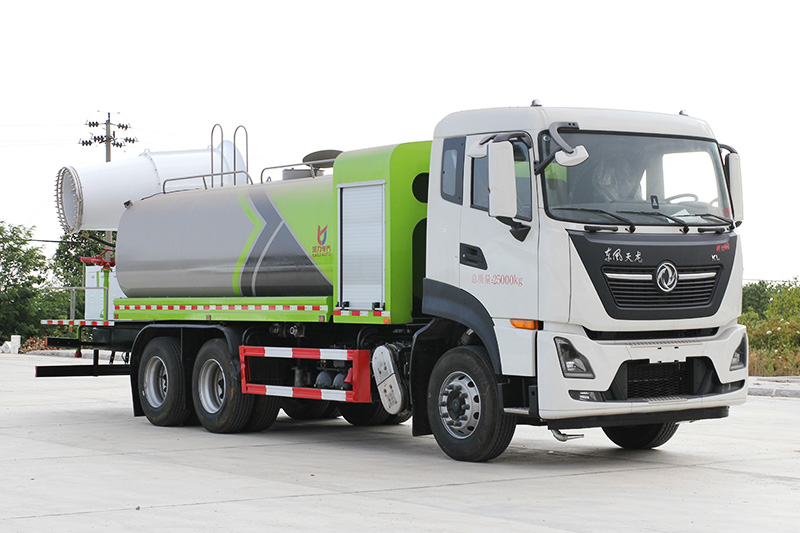 Dongfeng Tianlong Rear Twin-Axle Dust Suppression Truck (Round Tank) 18.5 cubic meters (Mist Cannon 60–100 meters)
