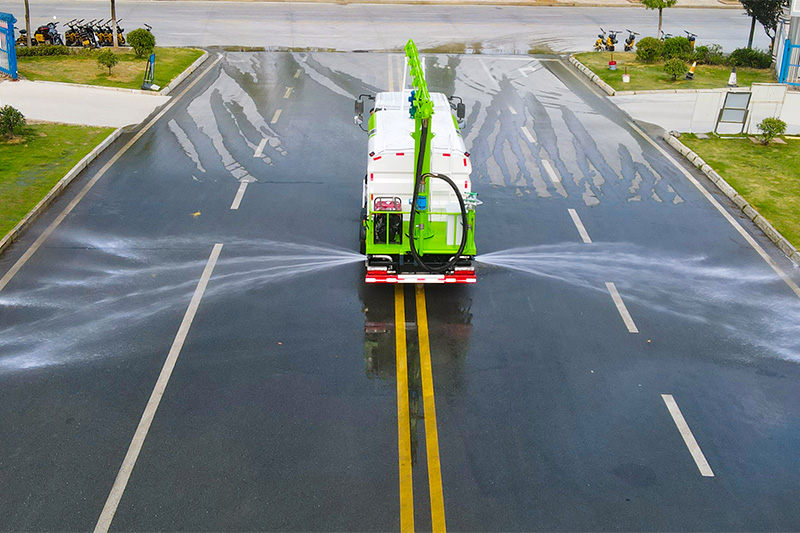 Dongfeng D6 Railway Dust Suppression Truck, 6 cubic meters