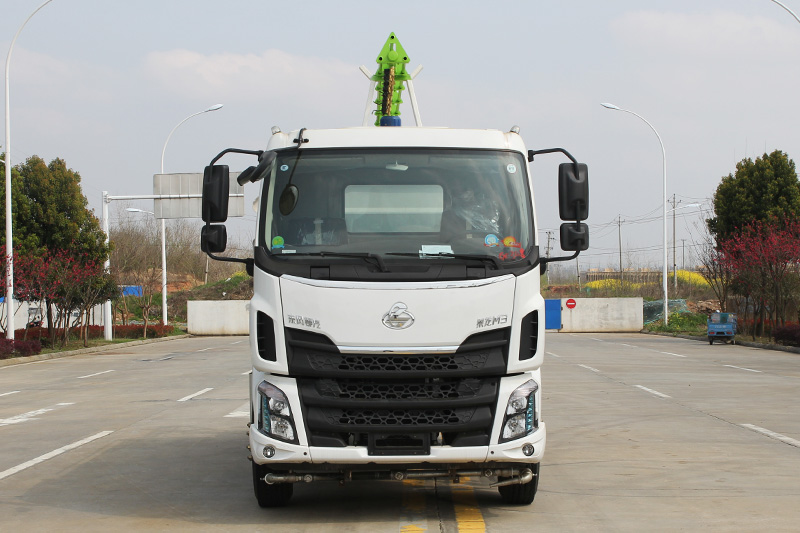 Dongfeng Liuzhou Motor Railway Dust Suppression Truck, 12.5 cubic meters