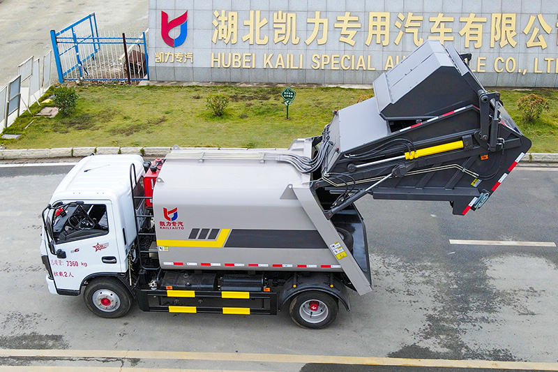2023 Dongfeng D6 Compactor Garbage Truck, 7 cubic meters