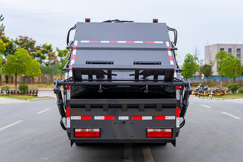 2023 Dongfeng D6 Compactor Garbage Truck, 7 cubic meters