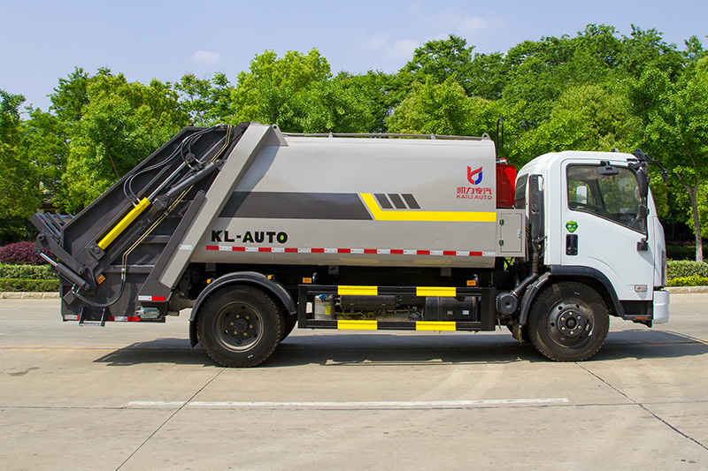 2023 Dongfeng F7 Compactor Garbage Truck  10 cubic meters