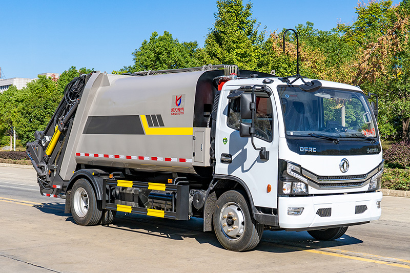 2023 Dongfeng D7 Heavy-Duty Compactor Garbage Truck  11.5 cubic meters