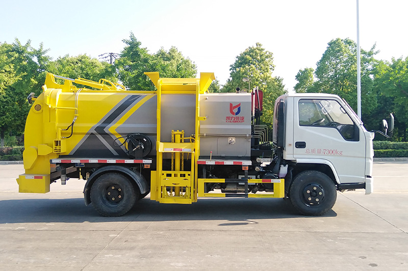 Jiangling Food Waste Collection Truck, 6-cubic-meter Tank