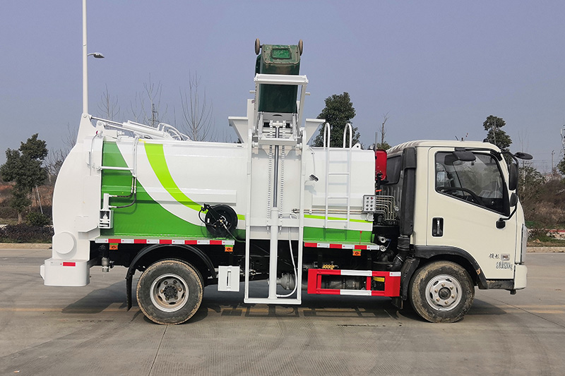 Foton Linghang Food Waste Collection Truck (6-cubic-meter and 8-cubic-meter models)