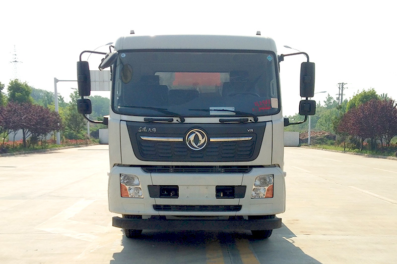 Dongfeng Tianjin Food Waste Collection Truck, 9.5-cubic-meter Tank