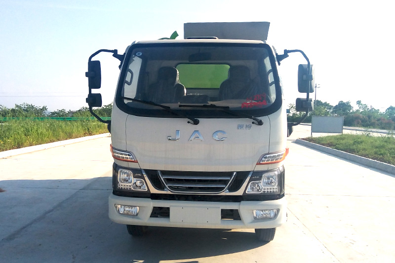 JAC Junling V3 Food Waste Collection Truck, 4.5 cubic meters – Round Tank