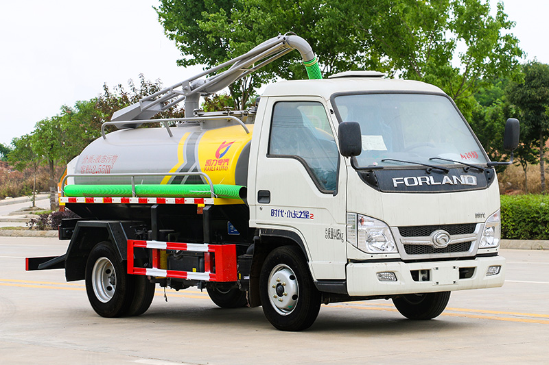 Foton Small Truck No. 2 Septic Tank Truck, 2.7 cubic meters