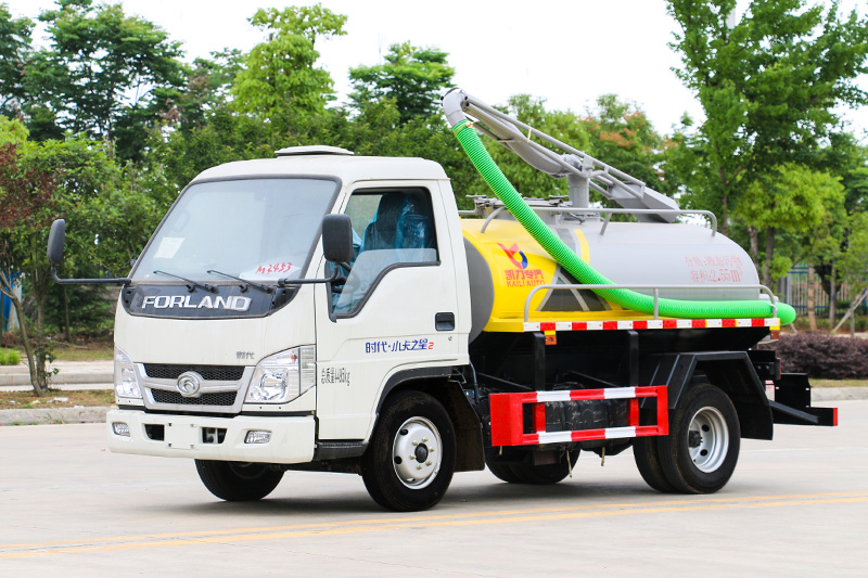 Foton Small Truck No. 2 Septic Tank Truck, 2.7 cubic meters
