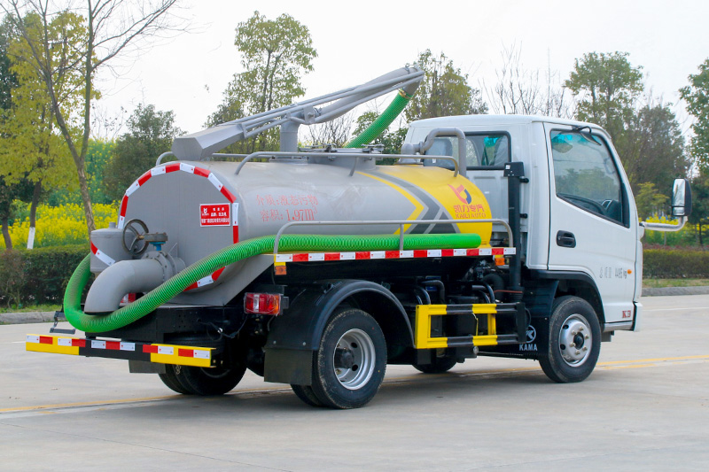 Kaima K3 Sewage Suction Truck, 2.3 cubic meters
