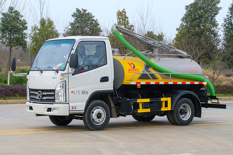 Kaima K3 Sewage Suction Truck, 2.3 cubic meters