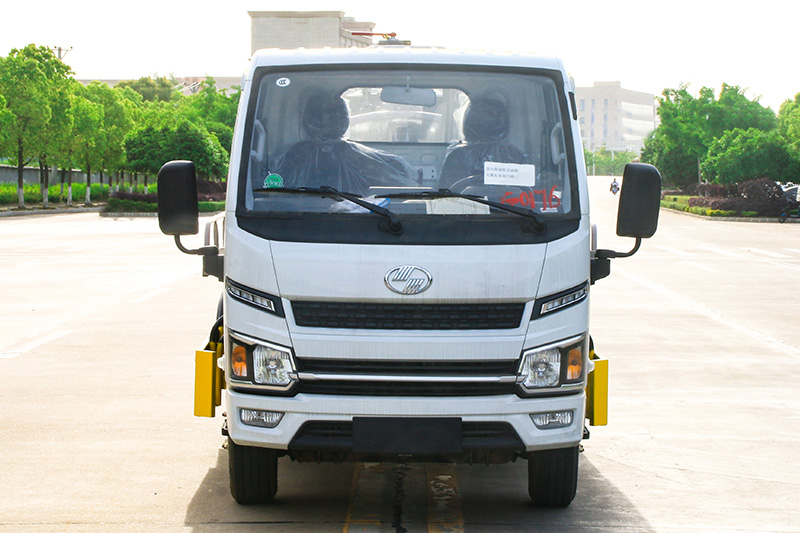 Yuejin Septic Tank Truck, 3 cubic meters