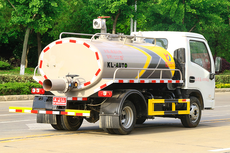 Yuejin Septic Tank Truck, 3 cubic meters