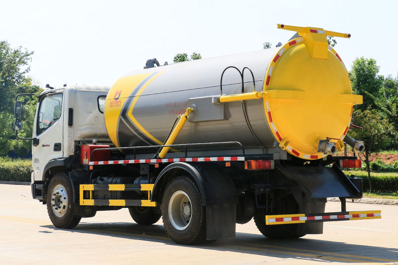 Foton Ruivo ES3 Vacuum Truck, 7.7 cubic meters