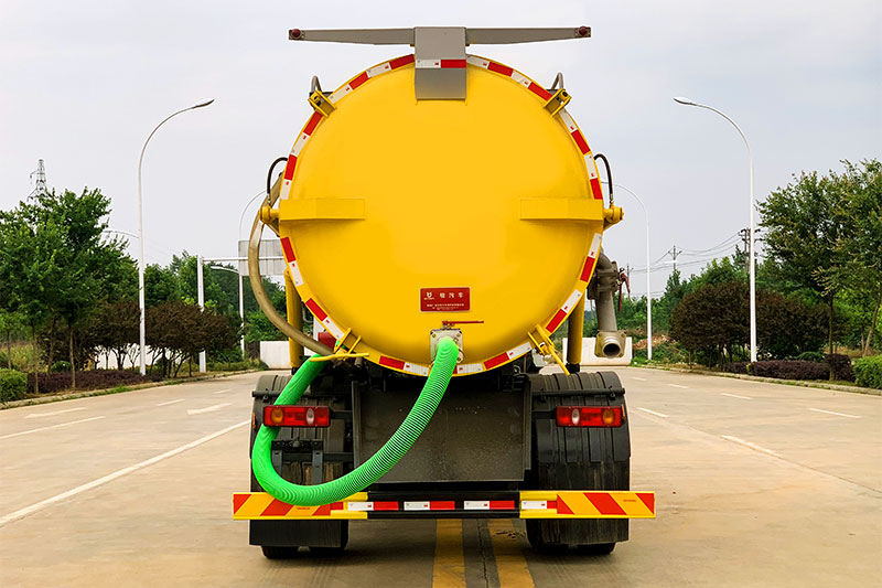 Dongfeng D3L Special Chassis Vacuum Truck, 12 cubic meters