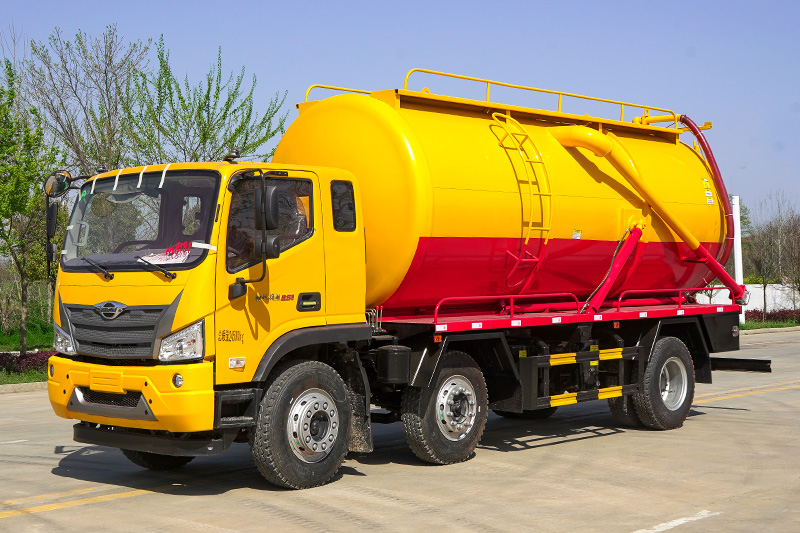 Foton 3-Axle Sewage Suction Truck, 19.7 cubic meters