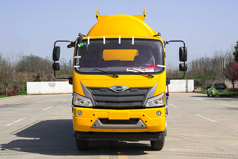 Foton 3-Axle Sewage Suction Truck, 19.7 cubic meters