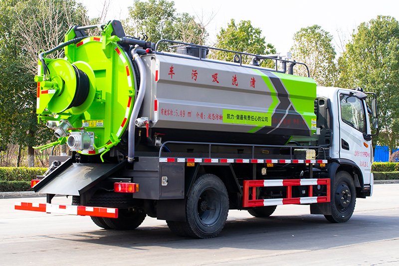 Dongfeng Huasheng T3 Vacuum Truck (Side-mounted Tank) with a 3.5-cubic-meter clean water tank and a 9.3-cubic-meter wastewater tank