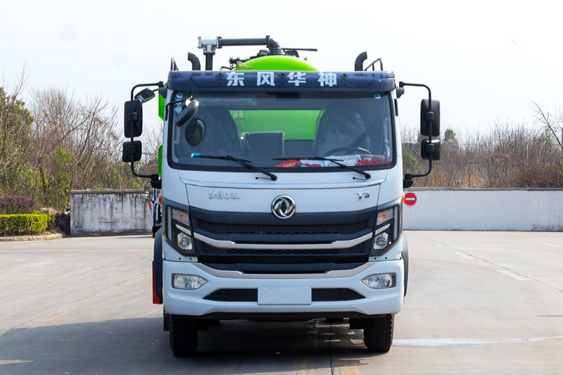 Dongfeng Huasheng T3 Vacuum Truck (Side-mounted Tank) with a 3.5-cubic-meter clean water tank and a 9.3-cubic-meter wastewater tank