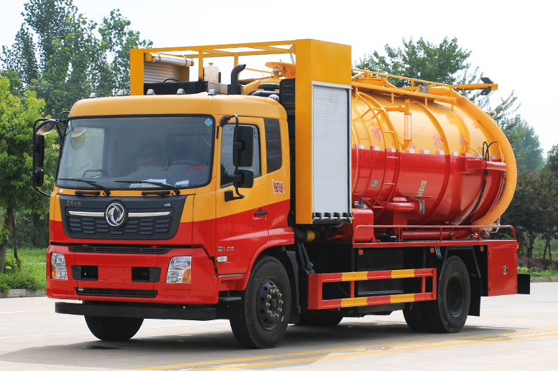 Dongfeng Tianjin Cleaning and Sewage Suction Truck (with auxiliary engine) (integrated tank) 15 cubic meters