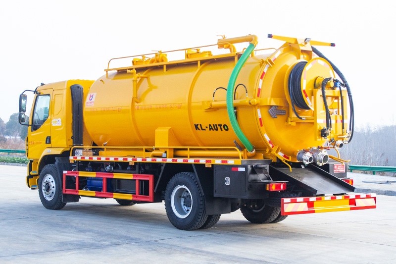Dongfeng Liuzhou M3 Sewage Suction Truck (Integrated Tank) 15.8 cubic meters