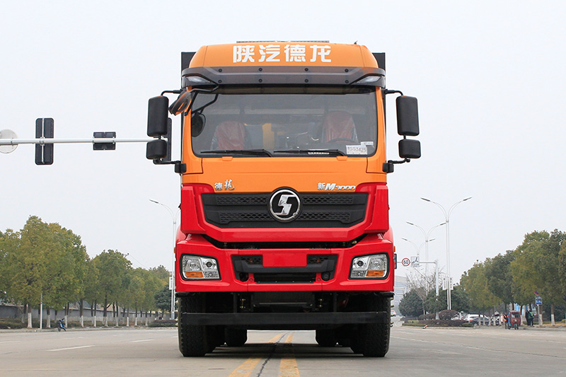 Shaanxi Automobile Delong 4x2/8x2 Wastewater Suction Truck (Integrated Tank) 32 cubic meters