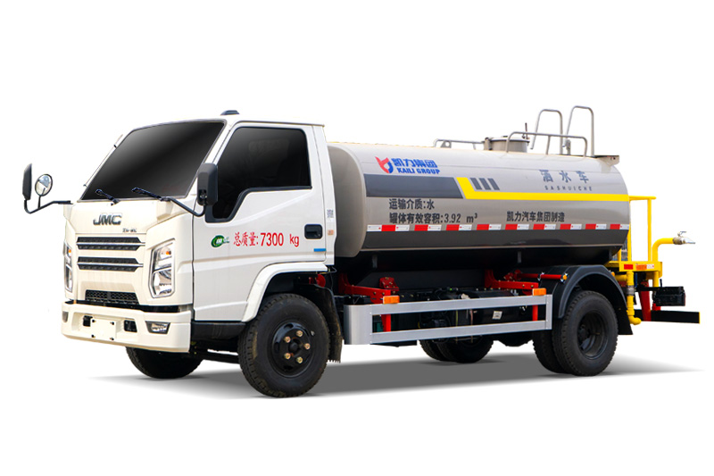 New Jiangling Shunda Water Sprinkler Truck, 5 cubic meters