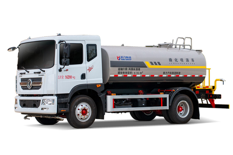 New Dongfeng D9 Water Sprinkler Truck, 12 cubic meters