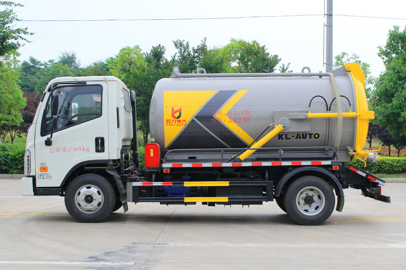 Foton Times Linghang H2 Vacuum Truck, 5 cubic meters